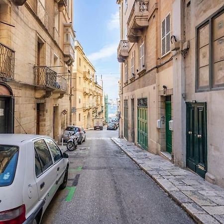 City Penthouse With Roof Terrace And Sea Views Valletta Zewnętrze zdjęcie