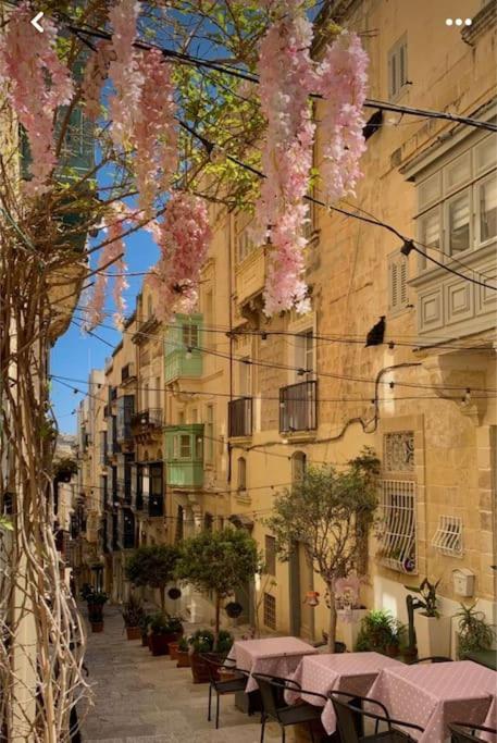City Penthouse With Roof Terrace And Sea Views Valletta Zewnętrze zdjęcie