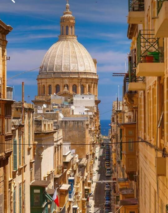 City Penthouse With Roof Terrace And Sea Views Valletta Zewnętrze zdjęcie